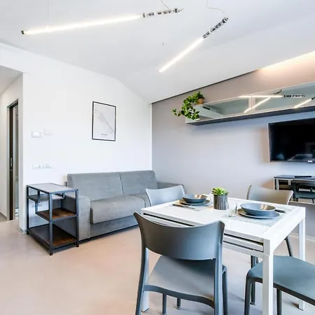 Rimini Marina Centro Station Apartment Exterior photo